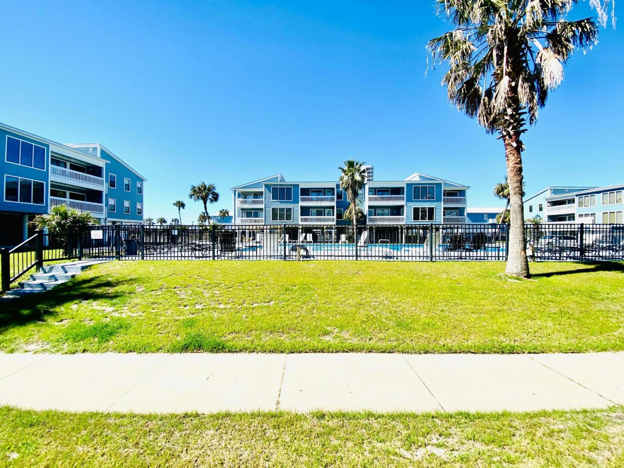 Sea Oats B106 By Albvr - Great Renovation And Tons Of Space In This 2Br 2Ba Condo - Outdoor Pools, Pier, And Dedicated Beach Access Галф Шорс Экстерьер фото